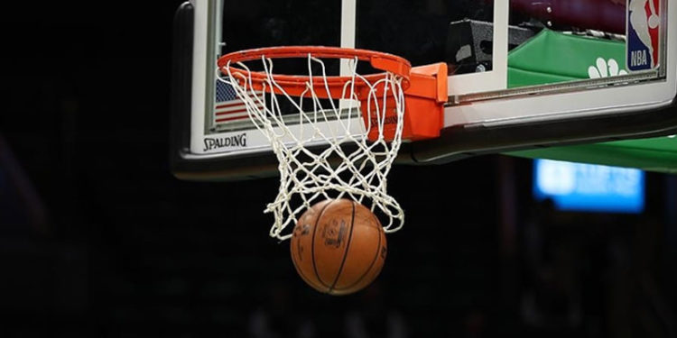 NBA'de Mavericks'i yenen Clippers konferans yarı finaline kalan son takım oldu