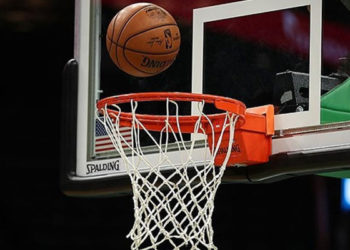 NBA'de rakibini 39 sayı farkla mağlup eden Brooklyn Nets, seride 2-0 öne geçti