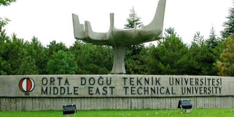 ODTÜ'lü öğrenciye 'rektöre hakaret'ten dört ayrı soruşturma