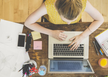 Ofis çalışanı örgütlerinden uzaktan çalışma açıklaması: Mesai saatleri dışında bağlantıyı kesme hakkı istiyoruz