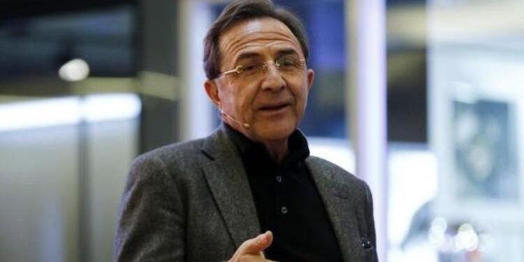 Prof. Dr. Osman Müftüoğlu: Koronavirüs'ün "yapma" veya "çakma" olabileceği şüphesi bende de var