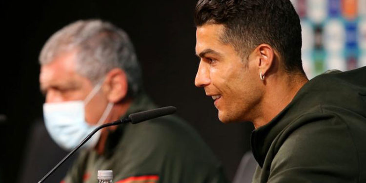 Ronaldo’dan Coca Cola’ya 4 milyar dolarlık darbe