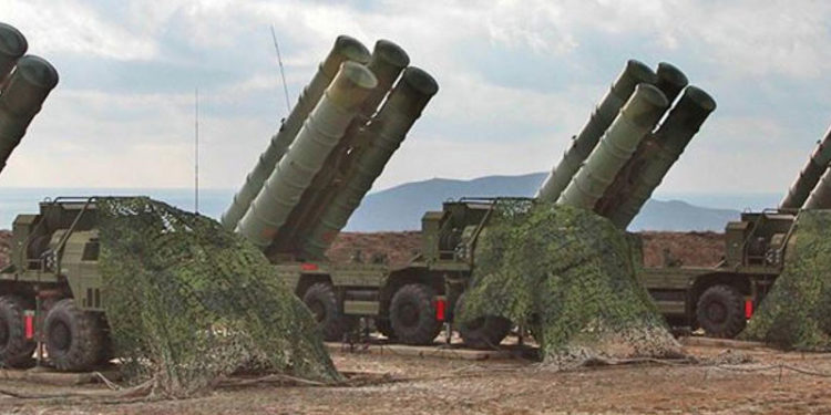 Rusya, "Türkiye'deki S-400 uzmanlarının geri gönderildiği" iddiasını yalanladı