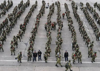 Rusya batı sınırlarında 20 yeni askeri birlik kuracak