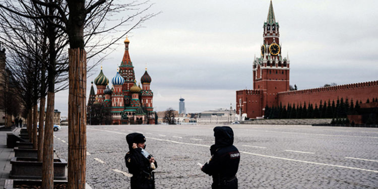 Rusya'nın başkenti Moskova'da Koronavirüs alarmı: Belediye Başkanı, durumu "dramatik" olarak niteledi