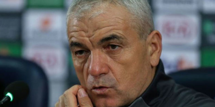 Rıza Çalımbay: İtalya mağlubiyeti sonrası ağır eleştiriler nedeniyle futbolcular özgüvenlerini kaybetti