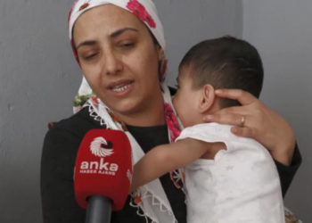 SMA hastası 2,5 yaşındaki Hamza'nın annesi: Kilo almasın diye yemek yedirmiyorum, ne olur oğlumu yaşatın!