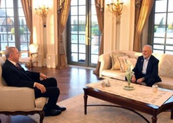 Saadet Partisi'nde kurultay çatlağı!