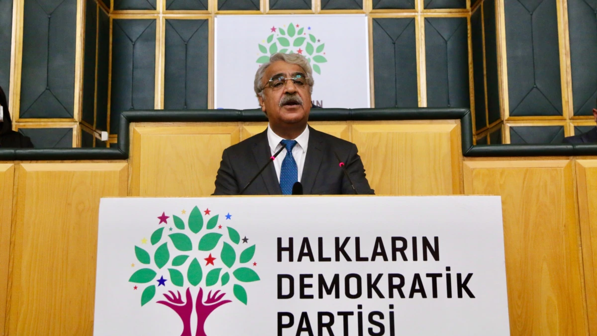 Sancar “HDP’yi Feshetmeyeceğiz”