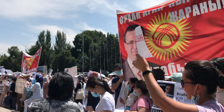 Sapat Okulları Genel Müdürü Sultanmuratov: Orhan İnandı’nın, binlerce Kırgız gencin üzerinde emeği var