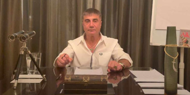 Sedat Peker'in Erdoğan ve Soylu'yla müşteki olduğu davadaki avukatı Ersan Barkın'ın pasaportu iptal edildi