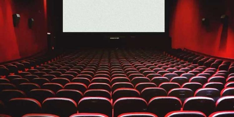 Sinema salonlarının açılışı 1 Temmuz'a ertelendi