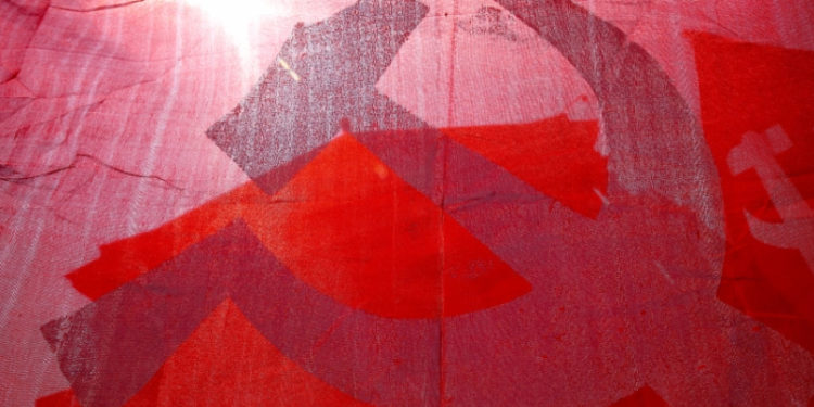 Sosyalizm Hindistan'da dünya evine giriyor; Komünizm, Leninizm ve ufak Marksizm de düğünde olacak