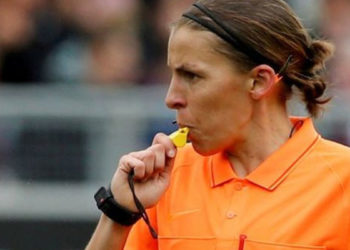 Stephanie Frappart Türkiye-İtalya maçında, Avrupa Futbol Şampiyonası'nda görev yapan ilk kadın hakem olacak
