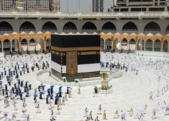 Suudi Arabistan: Hac izni sadece ülkede yaşayanlara verilecek