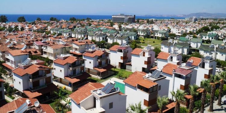 TSKB: Alaçatı ve Bodrum’da sezonluk kiralar 125 bin TL’ye yükseldi; Antalya'da havuzlu villanın günlük kirası 2 bin TL'yi buldu
