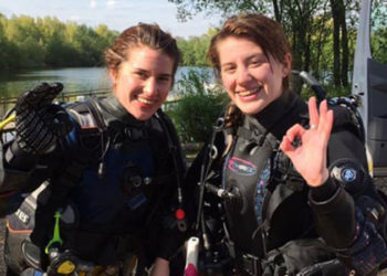 Tatil için Meksika'ya giden ikiz kardeşler, timsah saldırısına uğradı