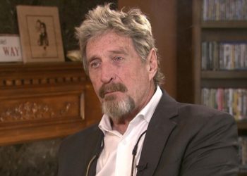 Teknoloji milyarderi John McAfee cezaevi hücresinde ölü bulundu