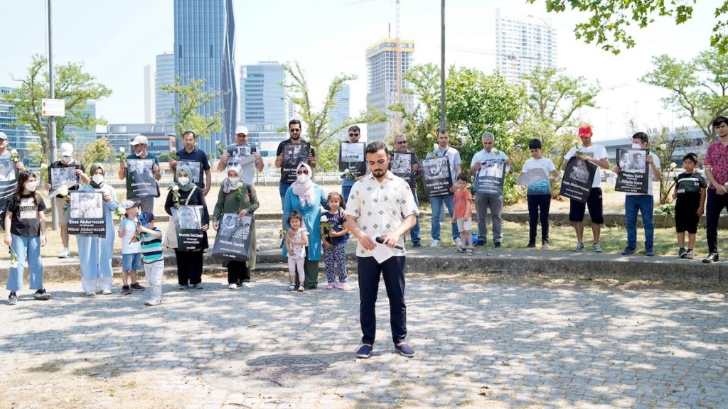 Tenkil kurbanları Viyana’da anıldı: ‘İnsanlar, çocuklar uyurken sessiz olmalı; ölürken değil!’