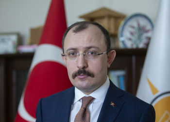 Ticaret Bakanı Mehmet Muş: Türk girişimcilerin yurt dışındaki yatırımları 43,9 milyar dolara ulaştı