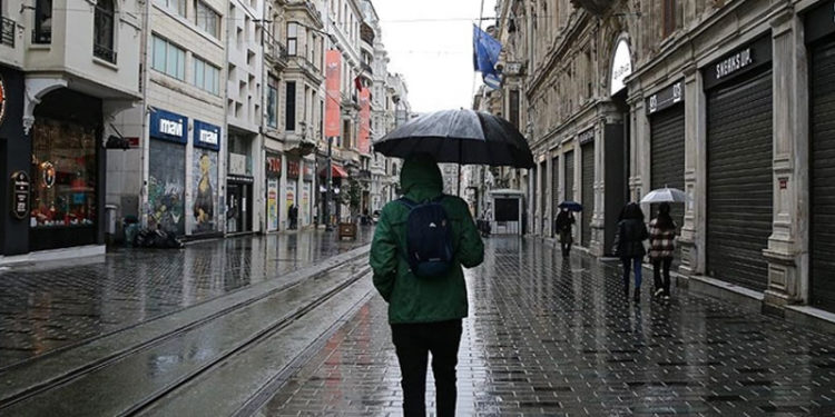 Trakya, İstanbul ve Kocaeli çevrelerinde sağanak bekleniyor