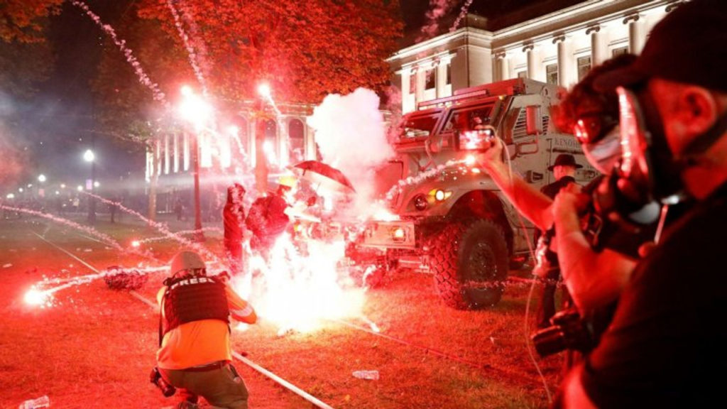 Trump, Wisconsin'e Ulusal Muhafızları gönderiyor