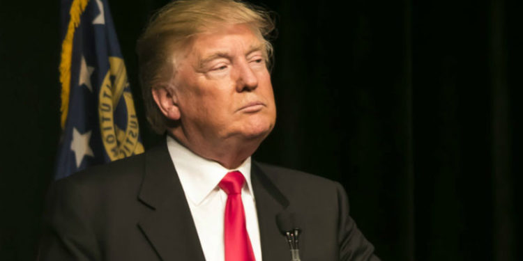 Trump sahneye döndü; kaybettiği 2020 seçimi için "Yüzyılın suçu" dedi