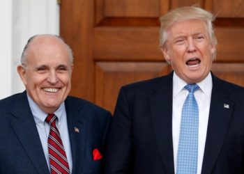 Trump’ın avukatı Giuliani’nin New York’ta avukatlık yapması yasaklandı