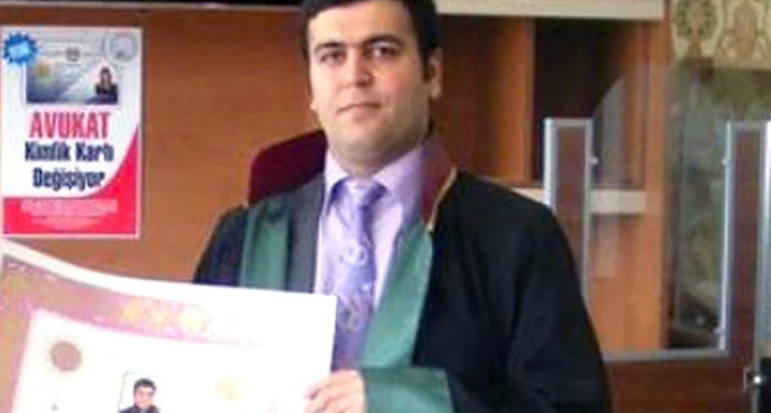 Tuz kokmuş; lüks araçta sahte plakayla yakalanan hakime 2 yıl hapis!