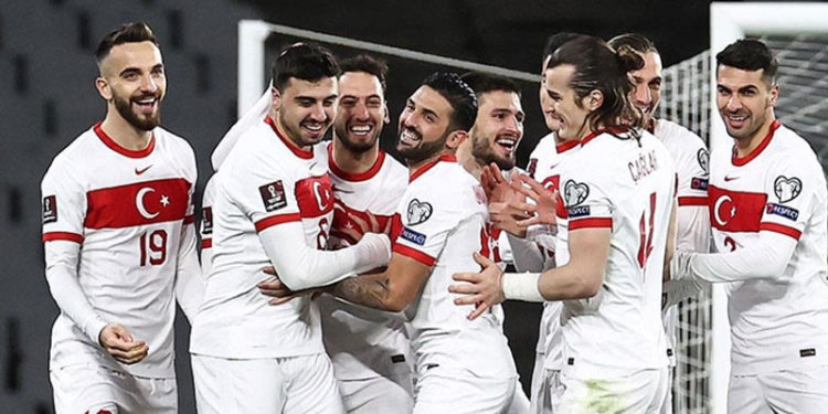 Türkiye'nin Avrupa Futbol Şampiyonası macerası