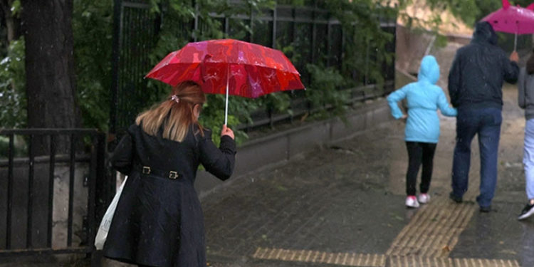 Türkiye'nin kuzey, iç ve batı kesimlerinde bugün sağanak etkili olacak