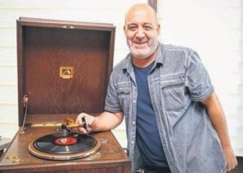 Usta sanatçı Hasan Saltık hayatını kaybetti