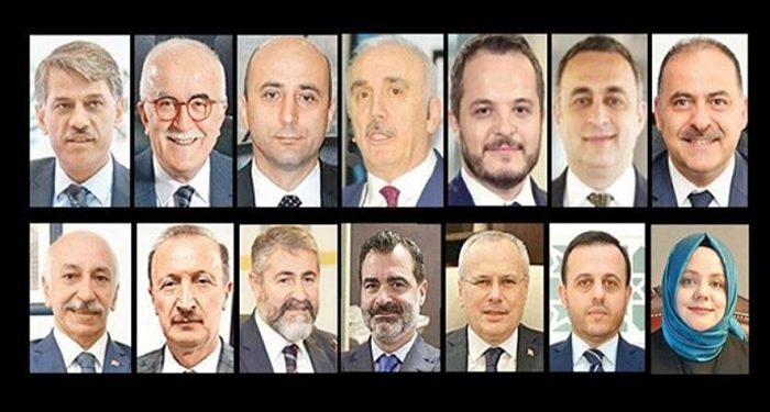 Vatandaşlar geçim sıkıntısıyla boğuşurken AKP’liler çift maaşla sefa sürüyor