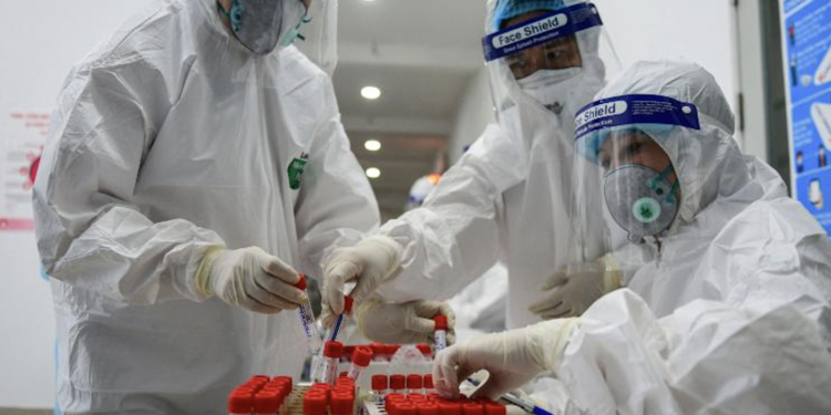 Vietnam'da yeni Koronavirüs varyantı şüphesi