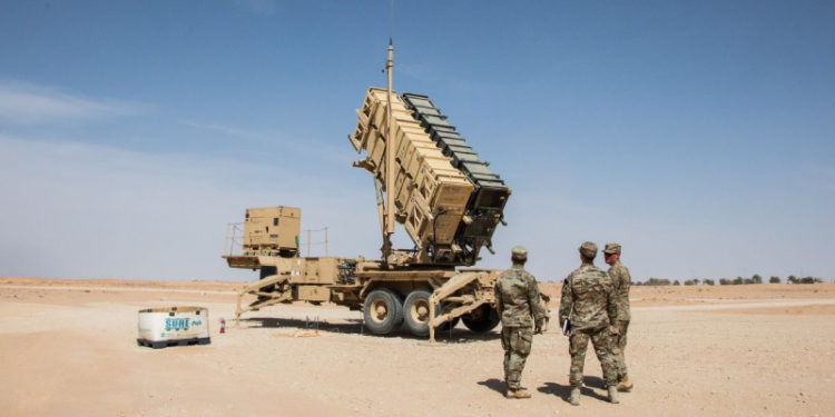 WSJ: ABD, Orta Doğu'daki askeri ayak izini azaltıyor; 8 Patriot ve savaş jeti pilotu bölgeden çekilecek