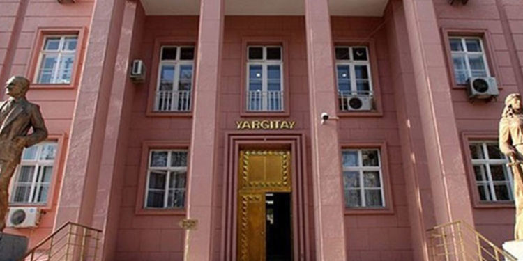 Yargıtay'dan emsal karar: Yeni eşi eski eşle kıyaslamak boşanma sebebi