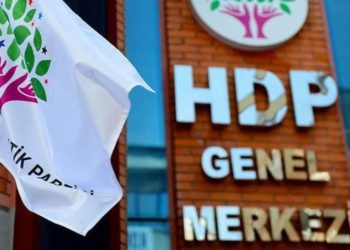 Özer Sencar: HDP kapatılırsa AKP'den yüzde 5 Kürt seçmen kopabilir
