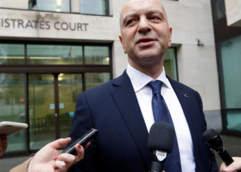 Özışık’ın itirafı Akın İpek’i kızdırdı: Dosyalarımızı hakimlere okutamadık kardeşim!