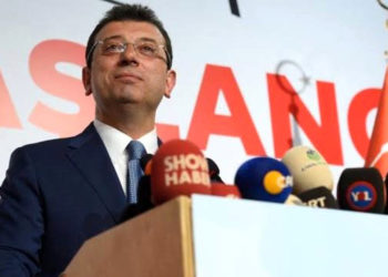 İBB’deki AKP dönemine ait yolsuzluk dosyaları bakanlıkta kayboluyor!