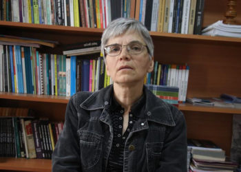 İHD İstanbul Şube yöneticisi Hatice Onaran, evine yapılan baskınla gözaltına alındı