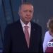 İngilizce ‘lütfen dönün’ anonsuna bir tek Erdoğan uymadı