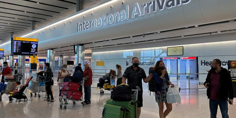 İngiltere, Türkiye'yi 'kırmızı liste'den çıkarmadı