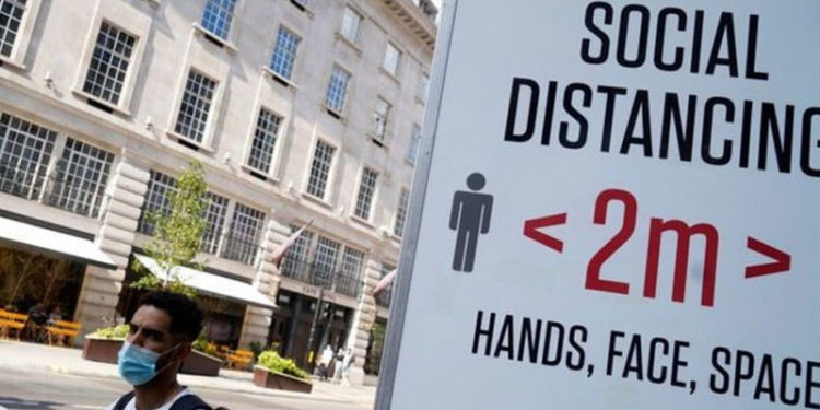 İngiltere'de normalleşmenin dördüncü aşaması 4 hafta ertelenecek