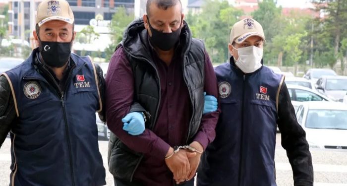 İnterpol’ün kırmızı bültenle aradığı IŞİD’liye 2 ay ev hapsi cezası