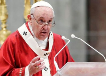 İtalya: Vatikan'ın homofobi tasarısına verdiği nota egemenliğe saldırı olarak yorumlandı