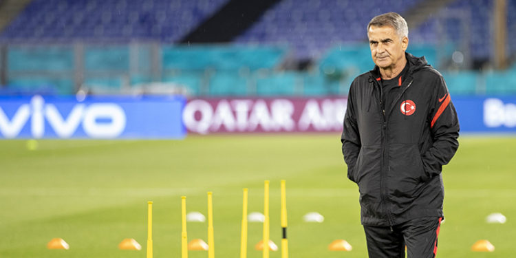 Şenol Güneş ve Uğurcan Çakır’a hakaret ettiği gerekçesi ile 7 kişi hakkında işlem başlatıldı