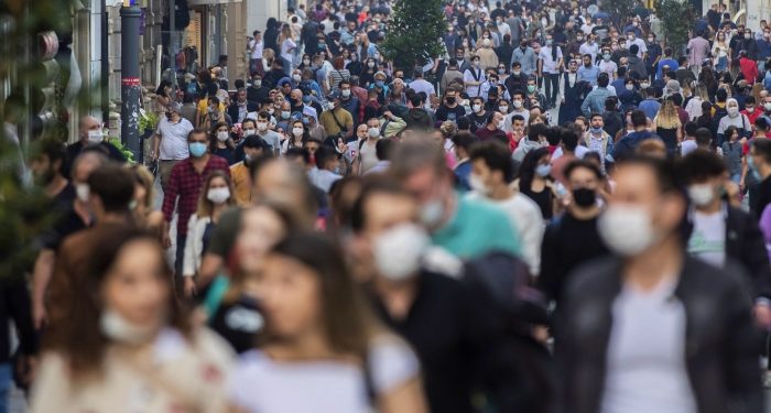 ‘Moda’ değil çaresizlik: İşsiz gençler evlenemiyor