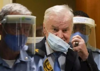 ‘Srebrenitsa Kasabı’ Mladiç “soykırım” suçundan ömür boyu hapse mahkûm edildi