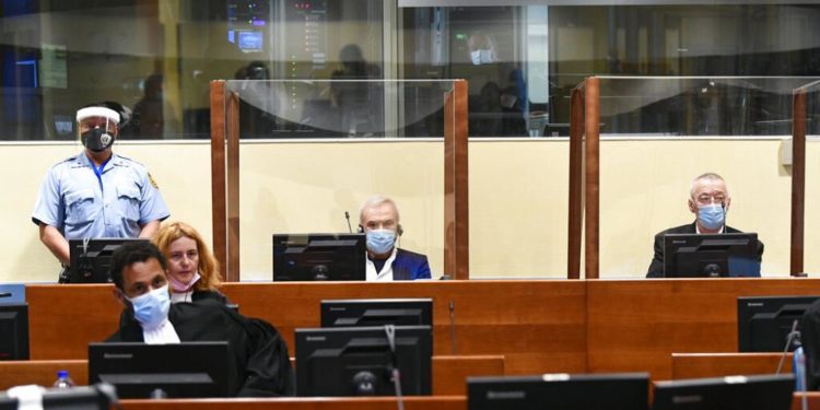 Bosna Savaşı: BM mahkemesi Miloseviç’in yardımcılarına 12’şer yıl hapis cezası verdi