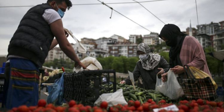 Enflasyon beklentileri aşarak yüzde 17,53 seviyesine ulaştı